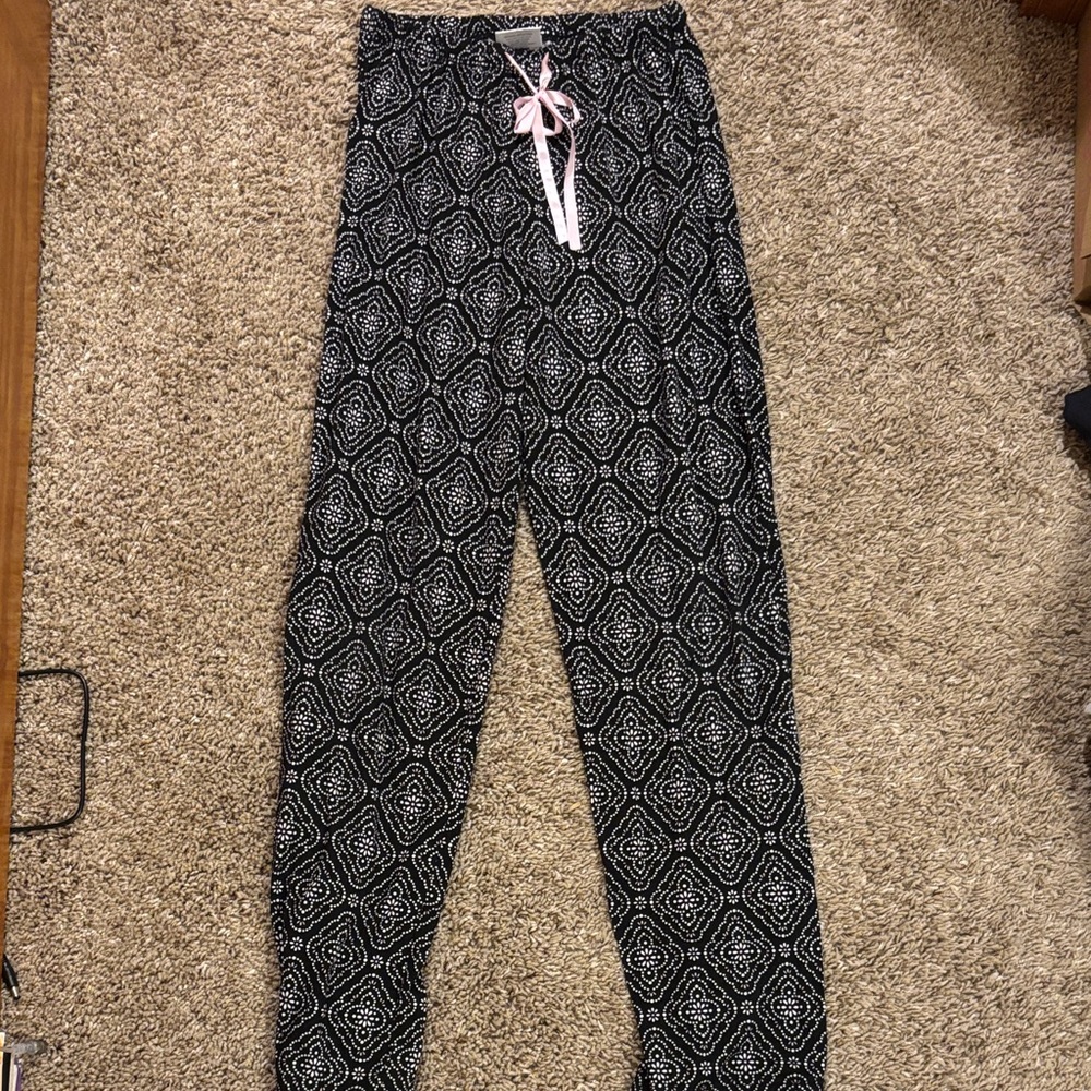 Black and White Patterned Pajama Pants with Pink Drawstring